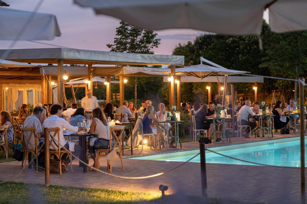 באסטיה אומברה Favorita Food&Wine Resort מראה חיצוני תמונה